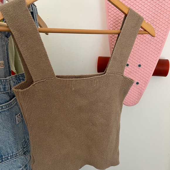 Knit Top - Picture 3 of 3